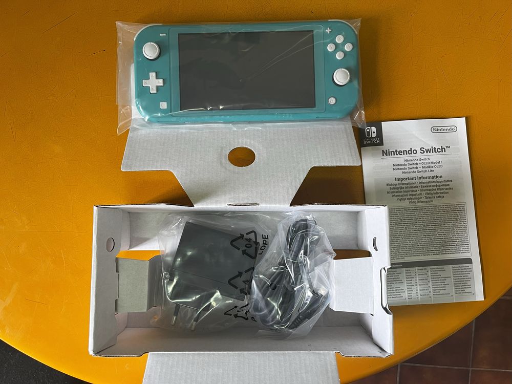Nintendo Switch Lite | DESBLOQUEADA