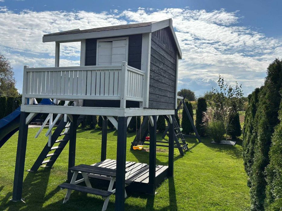 Domek drewniany dla dzieci