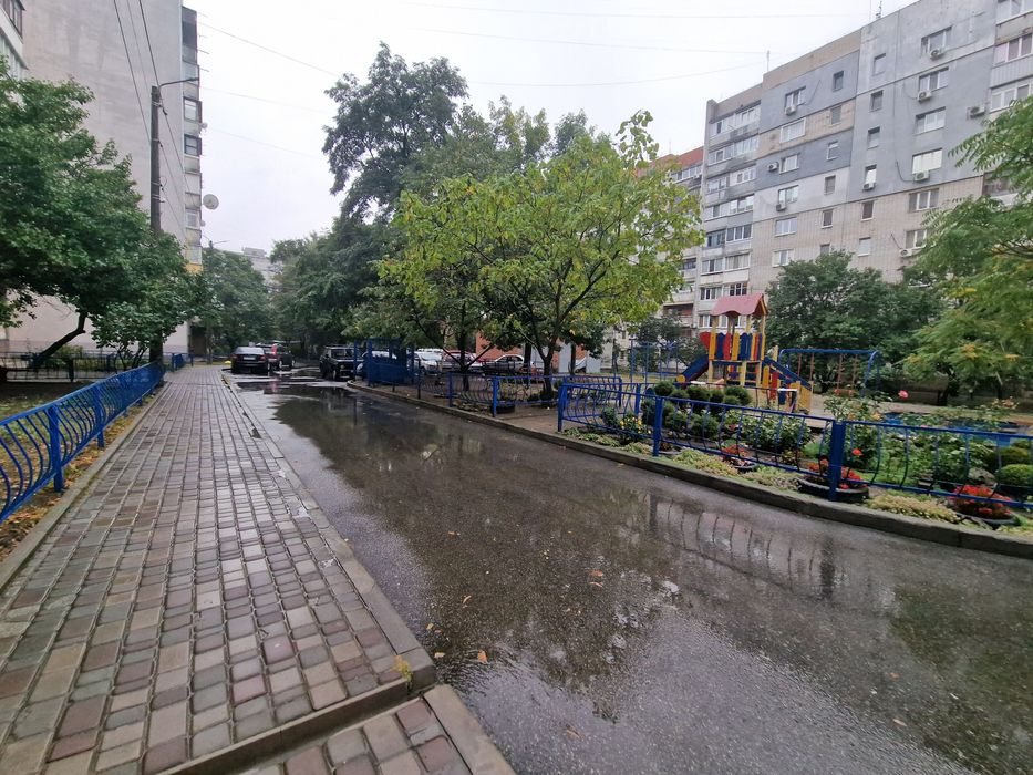 Продам 3к смт Слобожанский ул Тепличная - Героев Украины