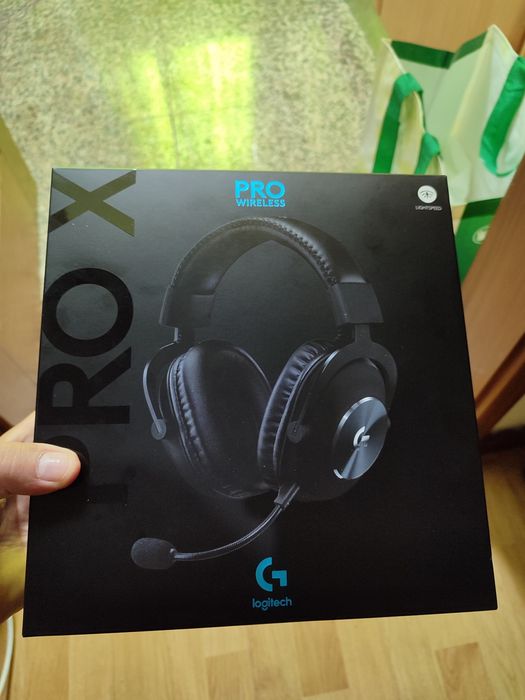Vendo Logitech PRO X Wireless novo