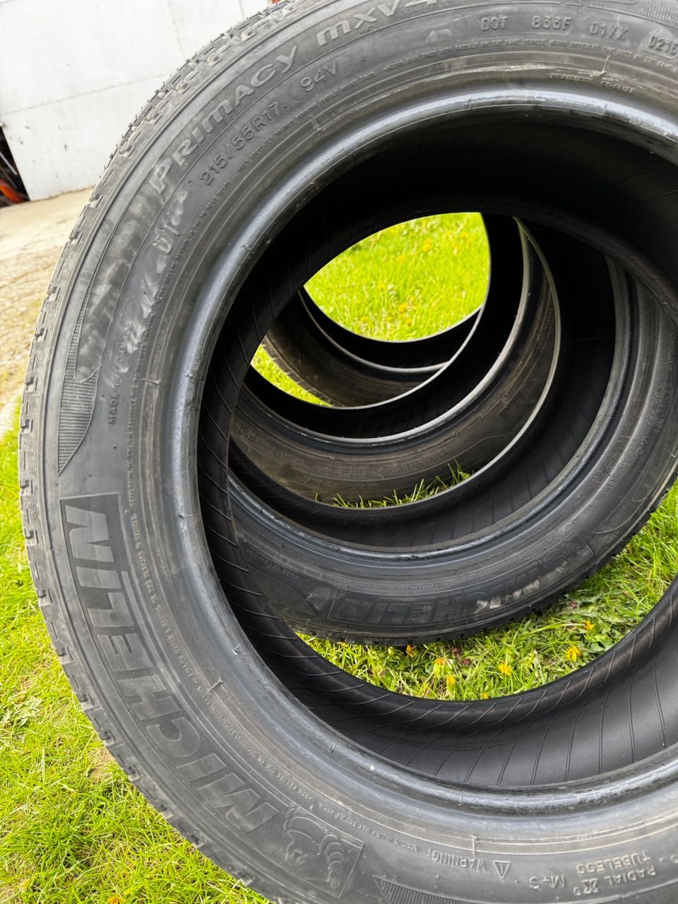 Opony Michelin Primacy MXV 4 215/55/17 wielosezonowe
