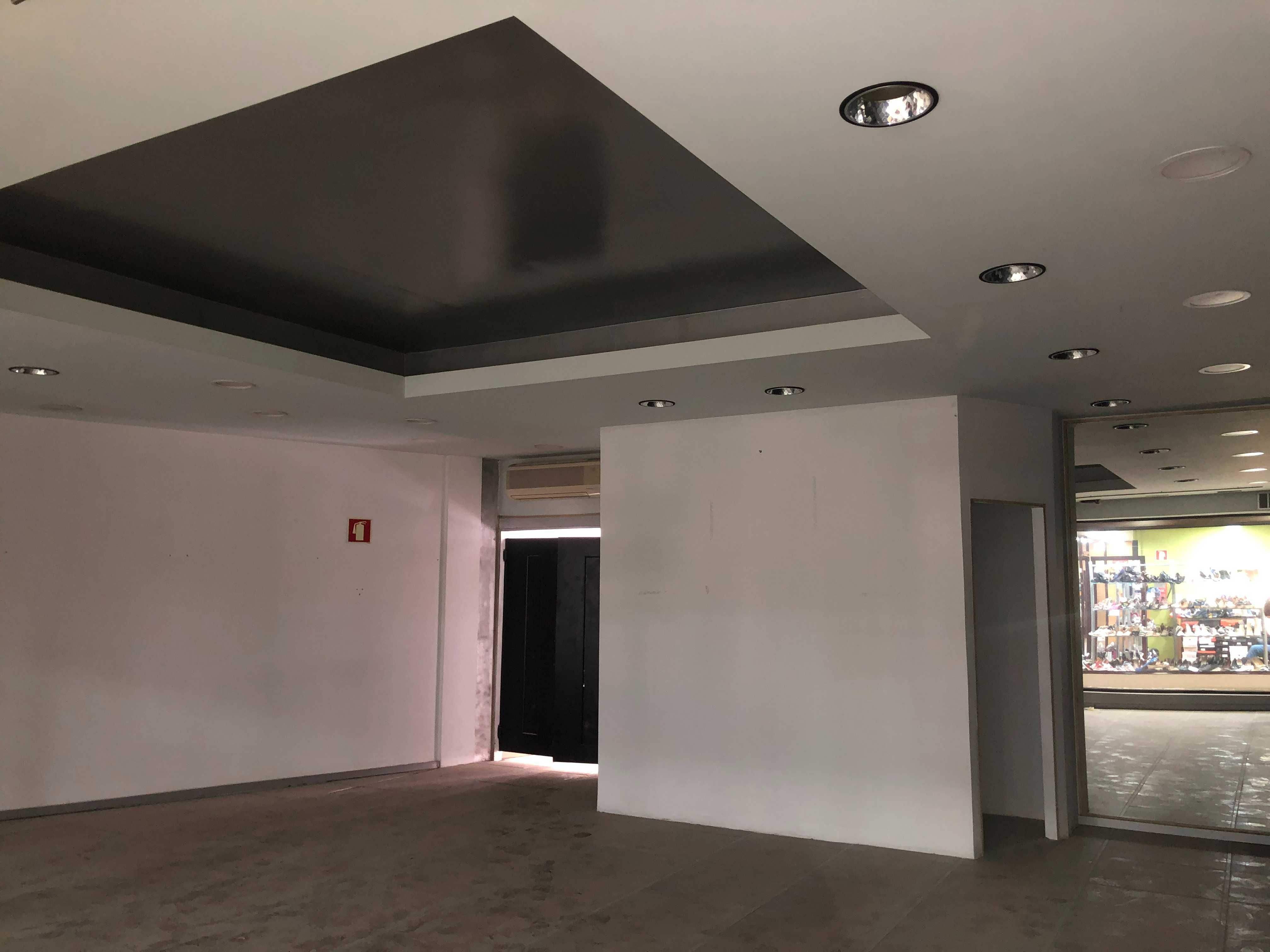 Loja Comercial - Centro de Penafiel