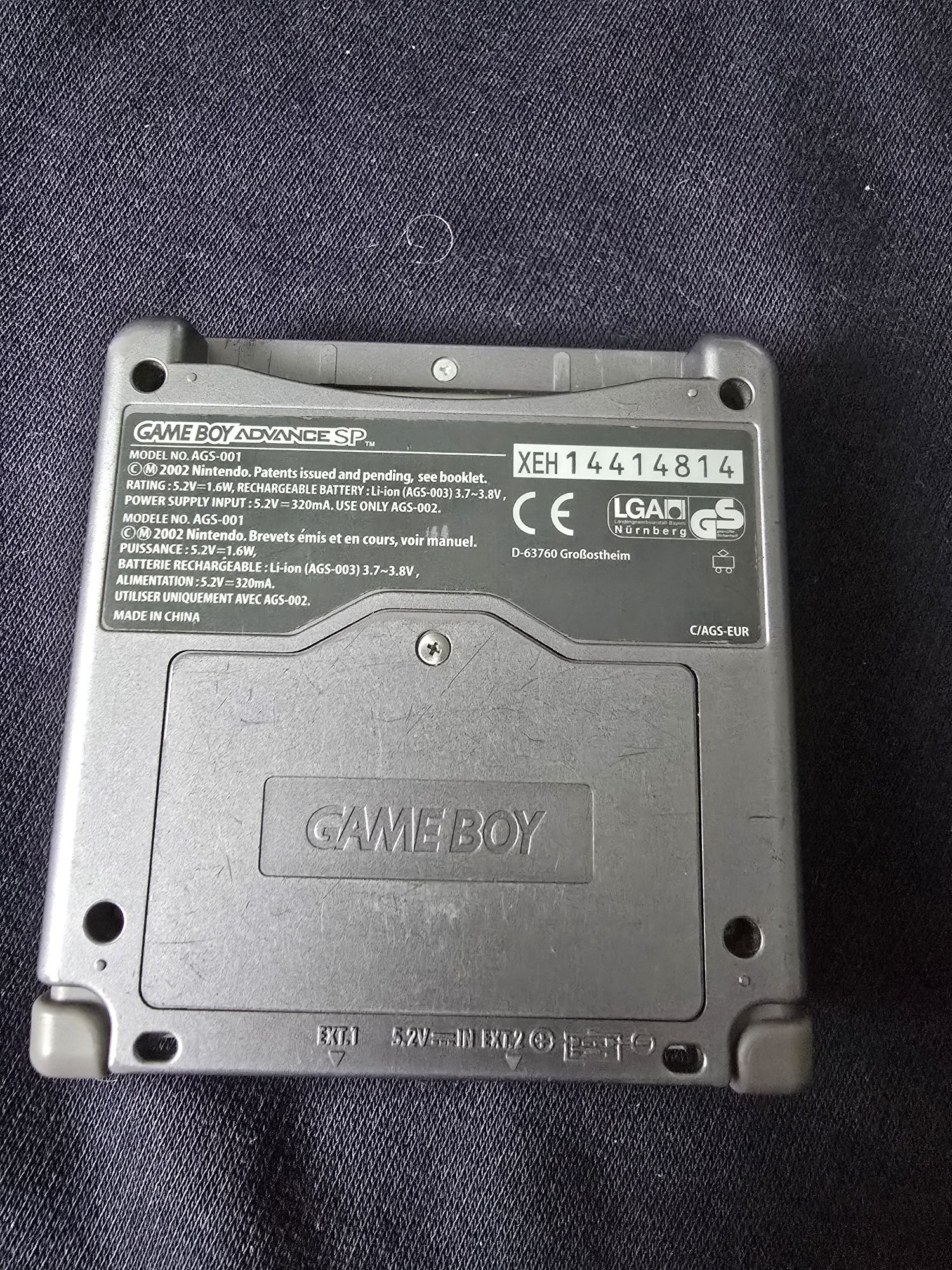 Nintendo Gameboy Advance SP (NES limited edition)
