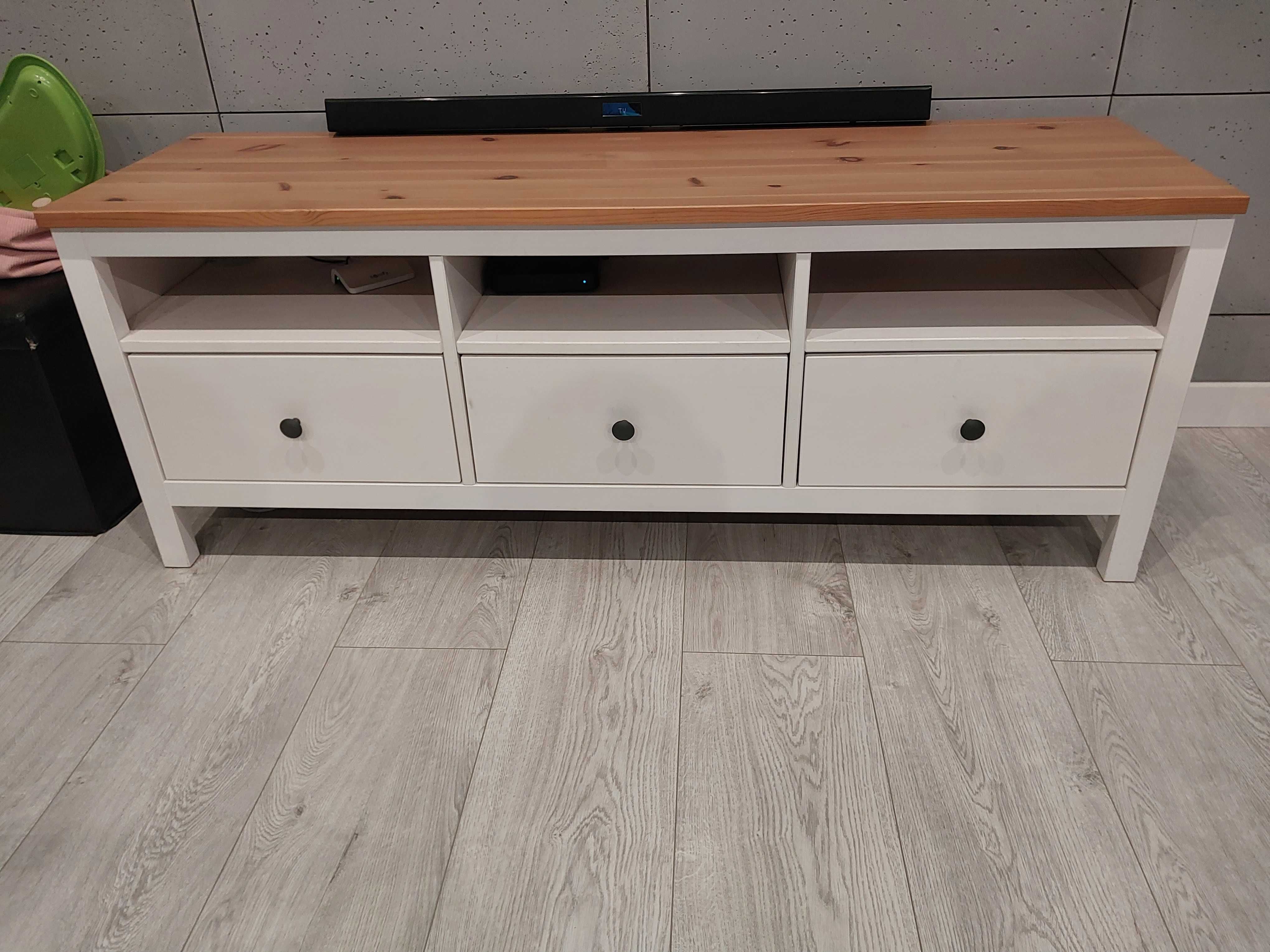 Szafka pod TV ikea hemnes, biała bejca/jasnobrązowy, 148x47x57 cm