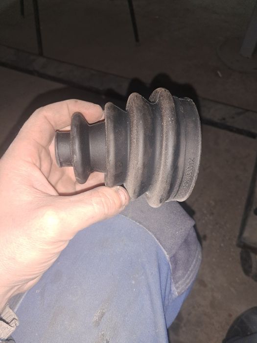 Продається , зовнішній шрус рено кенго, кліо тхалія , нісан кубістар