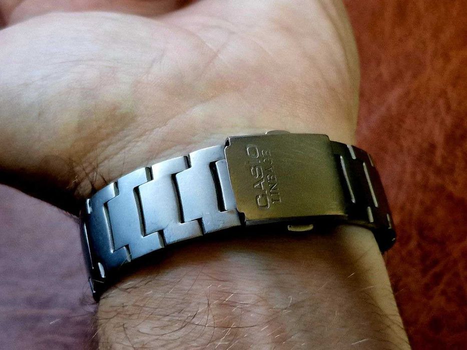 Casio Lineage LIN-163 Titanium