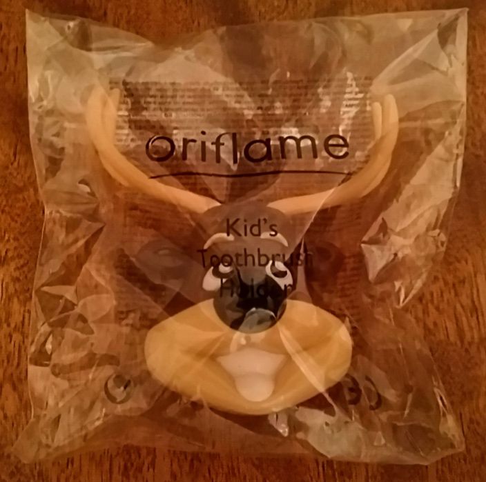 Держатель зубных щеток