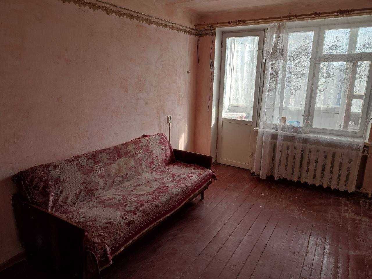 Центр. продаж 3 к. по вул.  Галицька