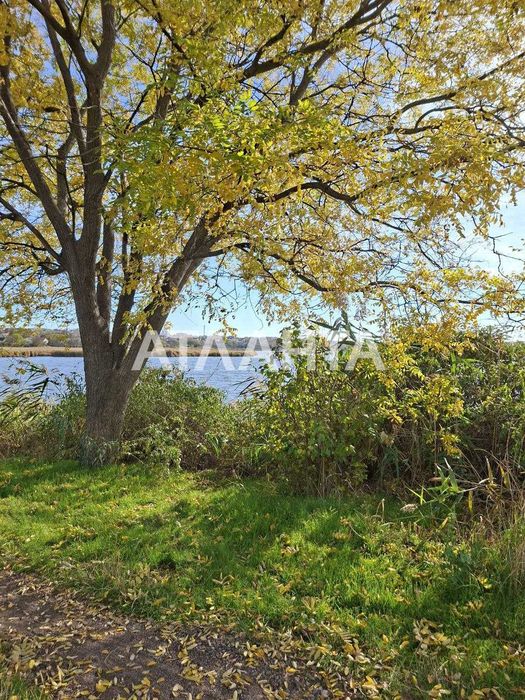 Ділянка в першій лінії від лиману