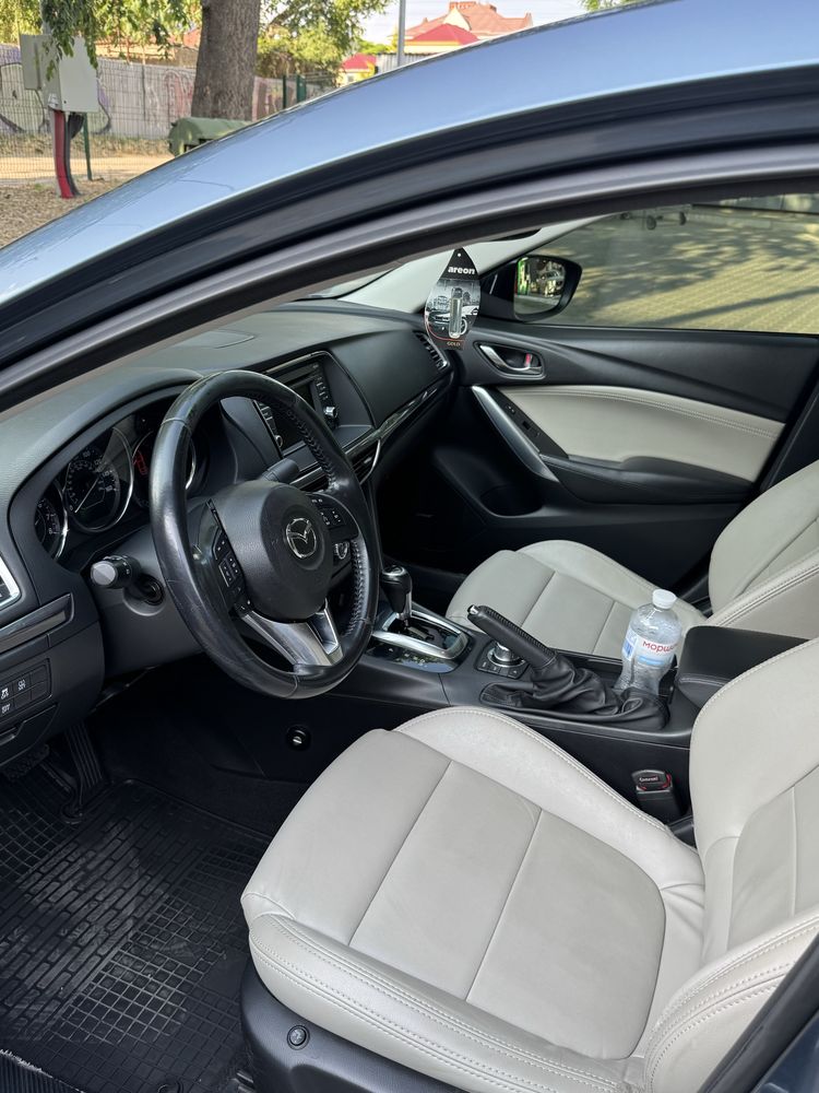 Продам Mazda 6 Touring