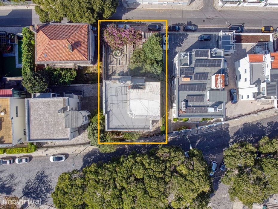 Moradia T9 para venda