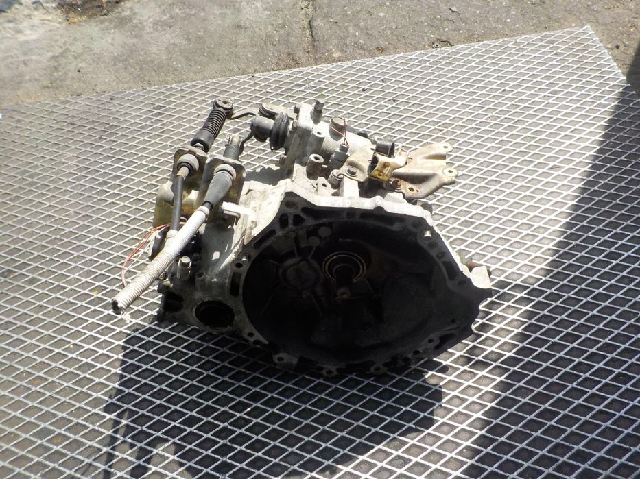 TOYOTA COROLLA E10 E11 CARINA E AVENSIS T22 SKRZYNIA BIEGÓW 1.6 B 4A-FE