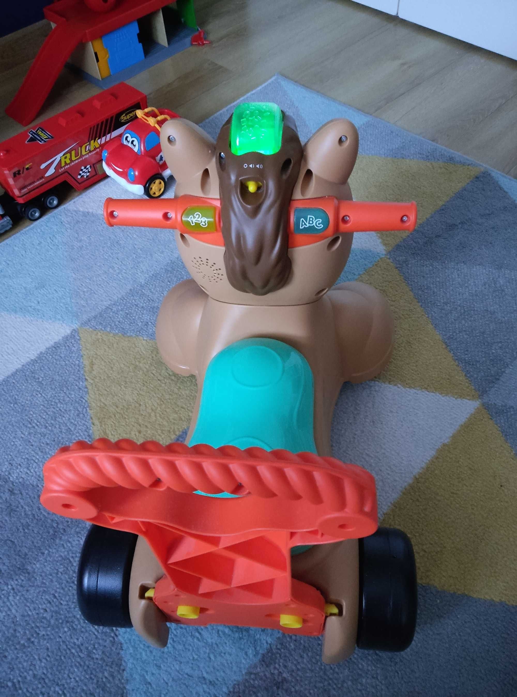 Fisher-Price Spacerowy kucyk Pchacz Jeździk