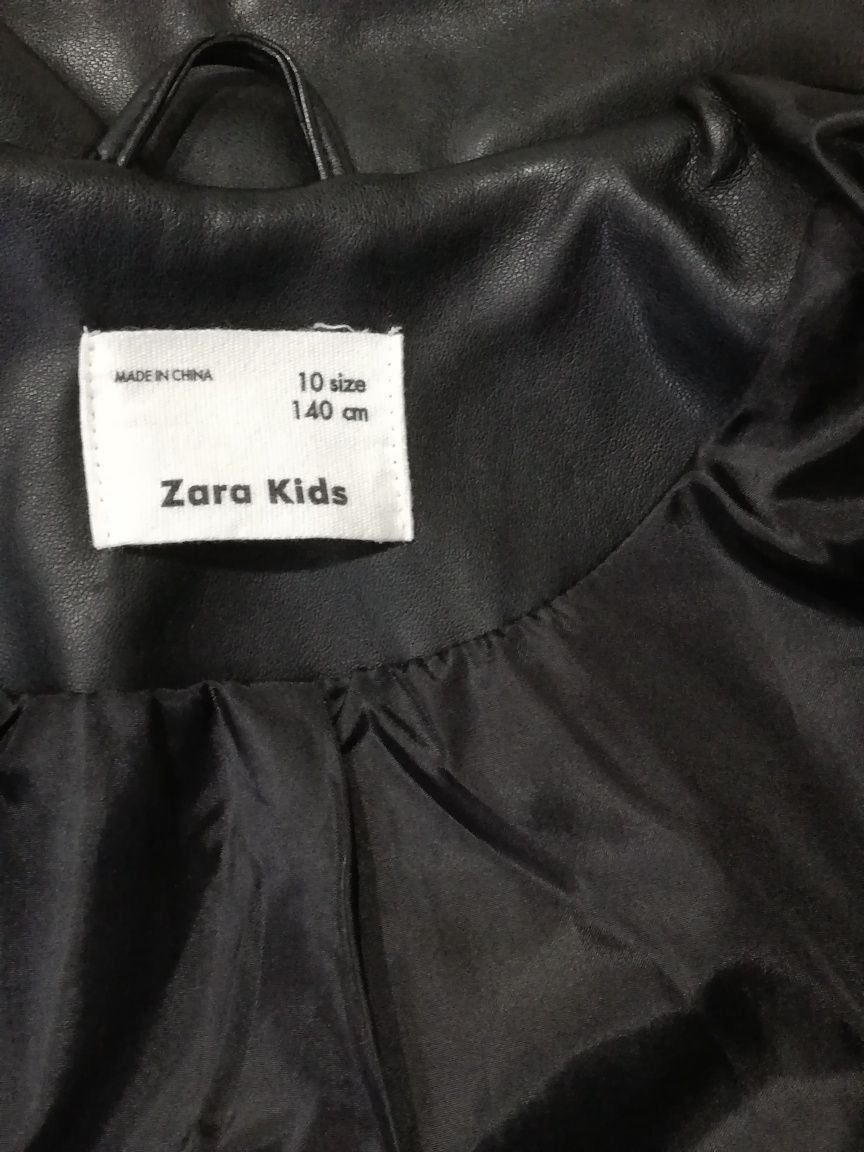 Zara - Czarna ramoneska