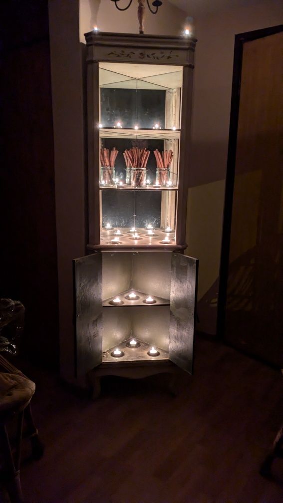Witryna , szafka rogowa Vintage