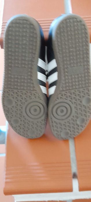 Sapatilhas Adidas samba 40 como novos, e Adidas Superstar novos 40