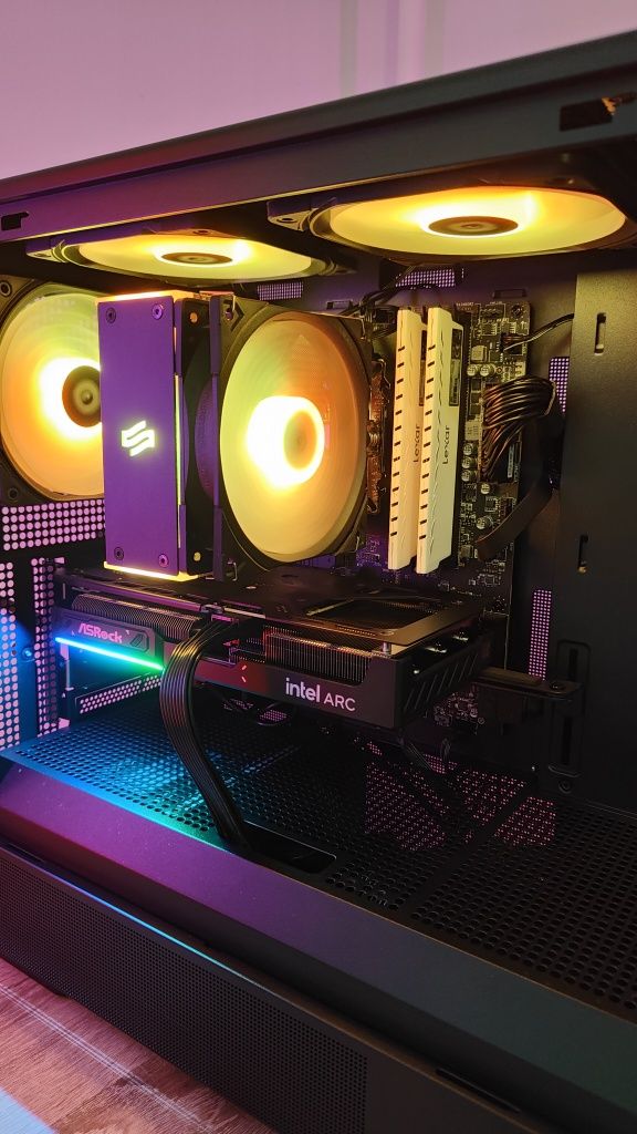 Komputer RYZEN 5600/32 DDR4/1TB SSD/ARC B570 10GB