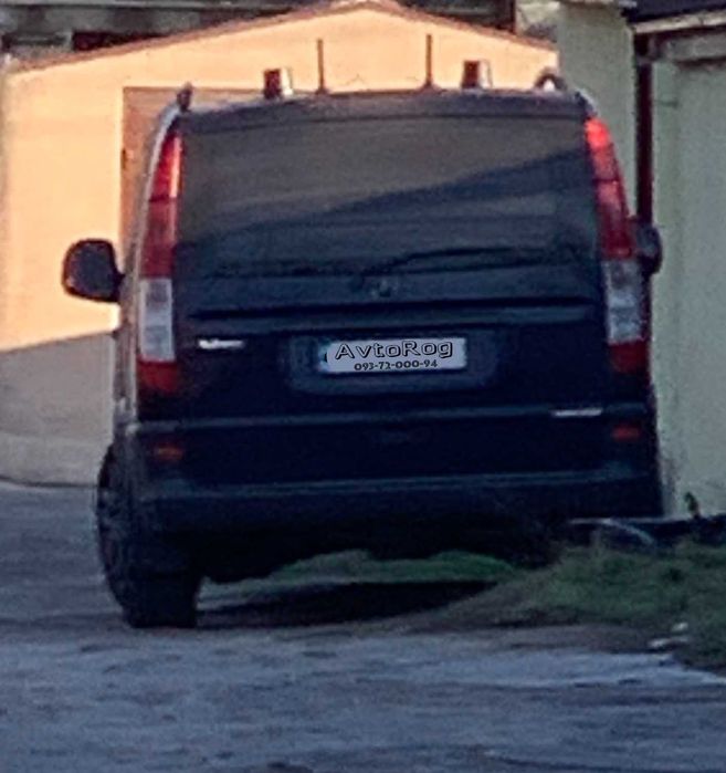 Автомобильная антенна "Рожки" на магните обманка антенна на крышу авто