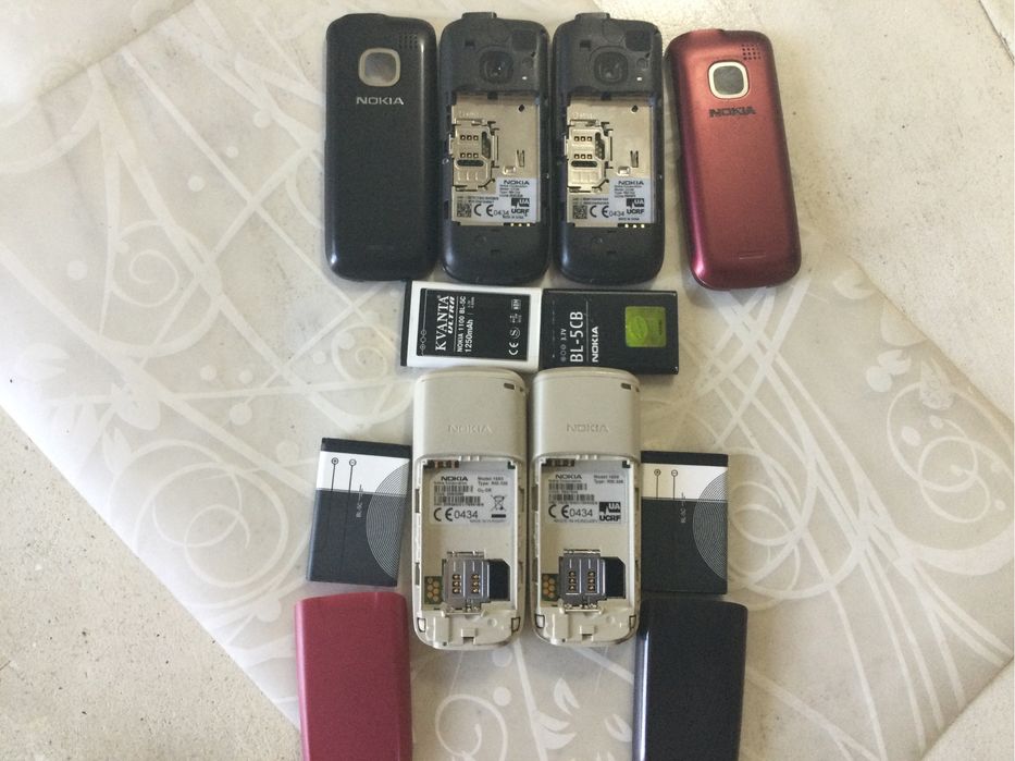 Нокия 1650 и Нокия С2-00 телефон кнопочный.