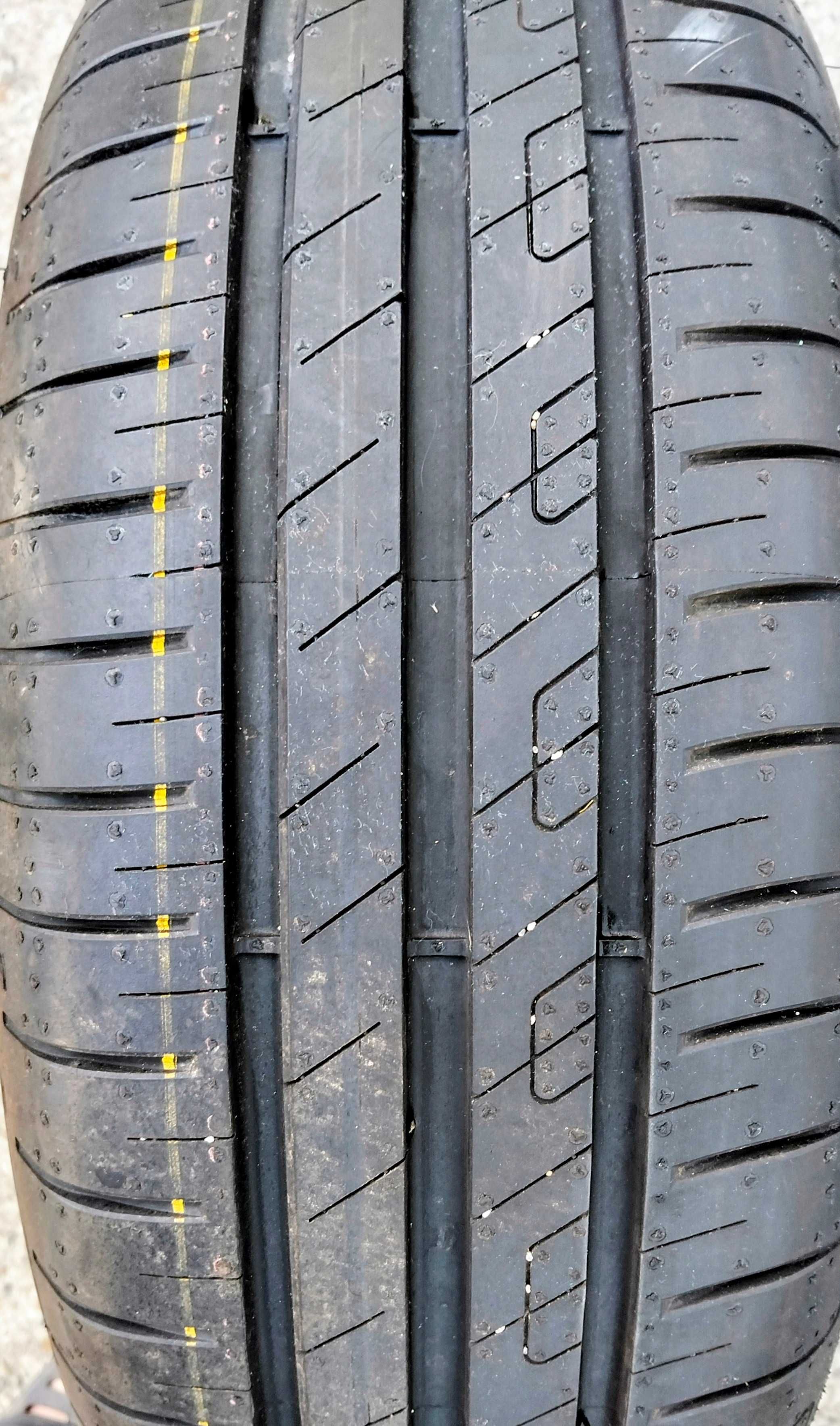 Opony letnie Goodyear EfficientGrip Performance 195 55 r16