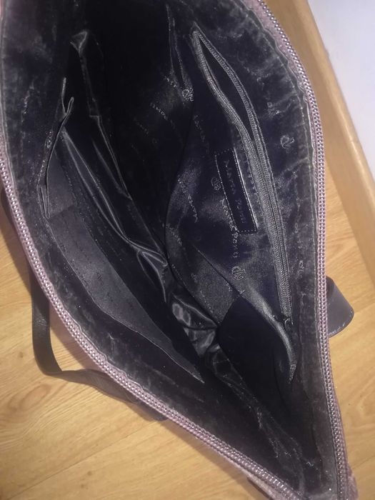 Mala de senhora castanha