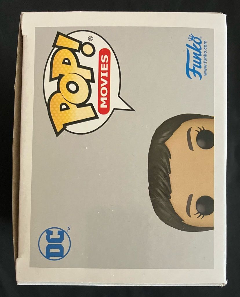 The Batman Selina Kyle 1190 Chase Funko Pop