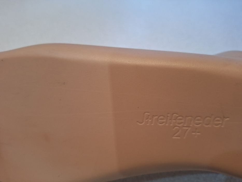 Nakładka gumowa na stopę protezowa