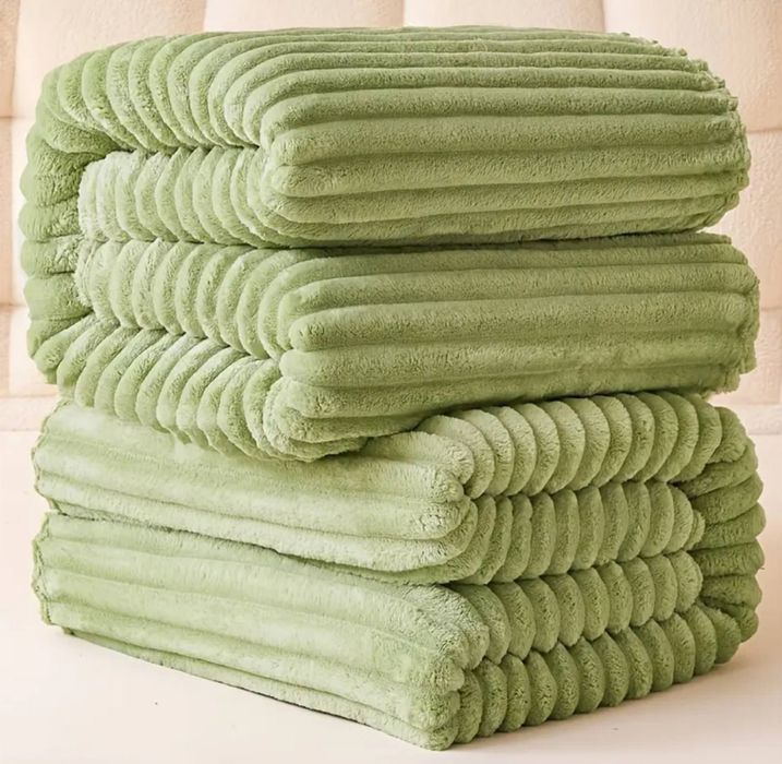 М'який фланелевий плед