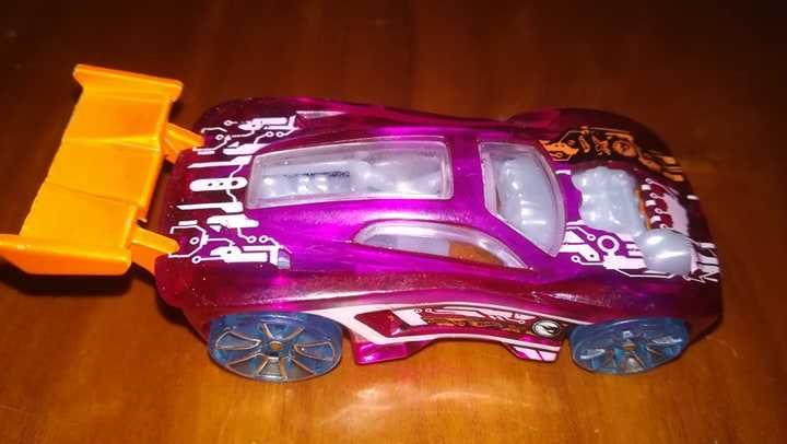 Hot Wheels Paradigm Shift e Side Draft 2004