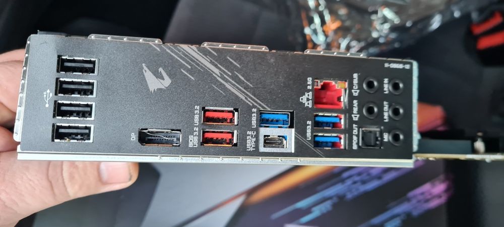 Материнська плата Gigabyte Z590 Aorus Elite s1200, Intel