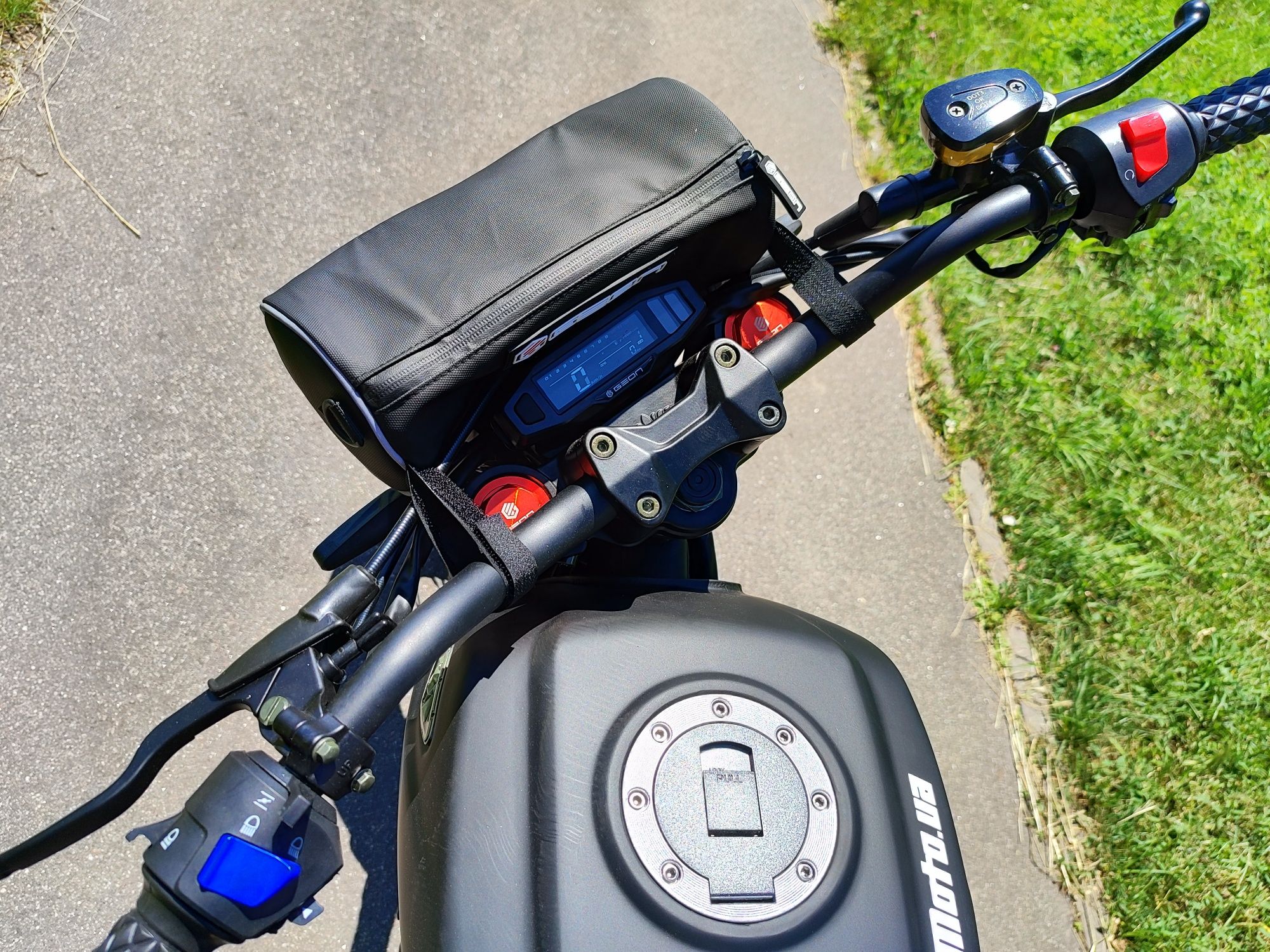 Продам мотоцикл GEON Scrambler 250.   2024
