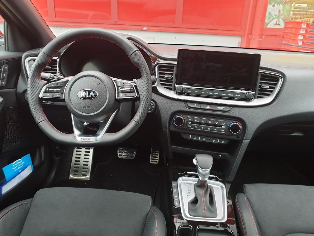 Kia proceed gt 1.6cc
