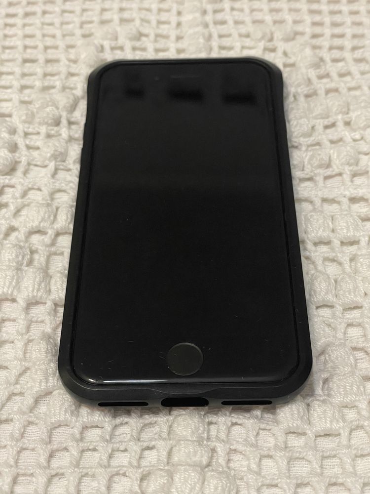 Apple iPhone 7 32GB Preto Mate Livre