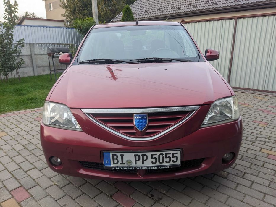 Dacia Logan 2007 рік 1.6 Бензин 77 кВт Седан