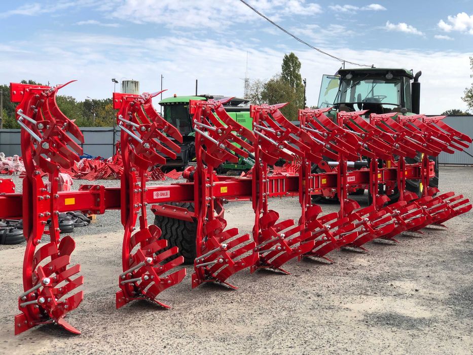 Плуг оборотний Unlu Clasa 8+1 ON LAND (2024)