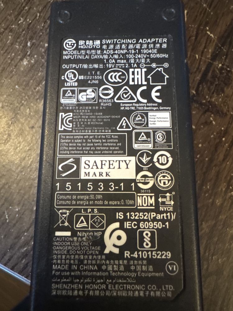 Zasilacz 19V 2,1A 40W ADS-40NP 19-1  5,5x2,5