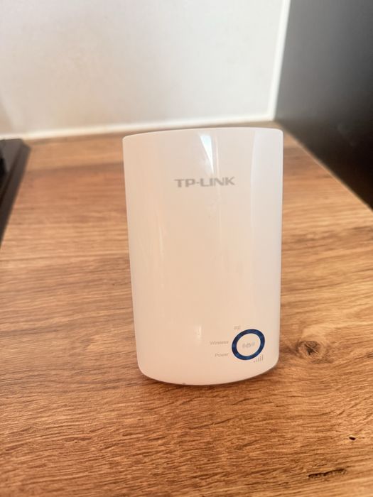 Продам усилитель сигнала TP-Link WA854Re