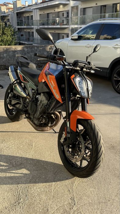 KTM 2021 Duke 790 (35kW desbloqueada)