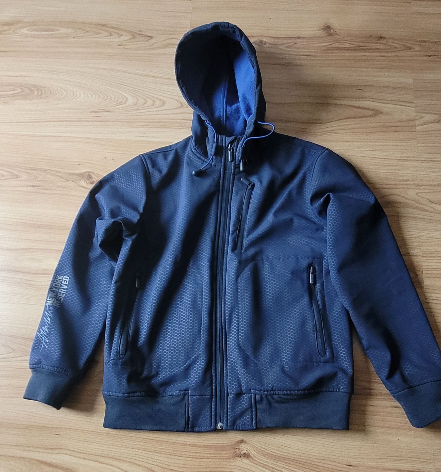 Softshell reserved 158