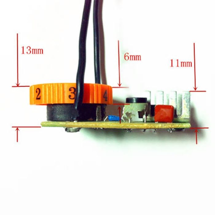 Controlador / Interruptor de Velocidade para Máquinas Elétricas