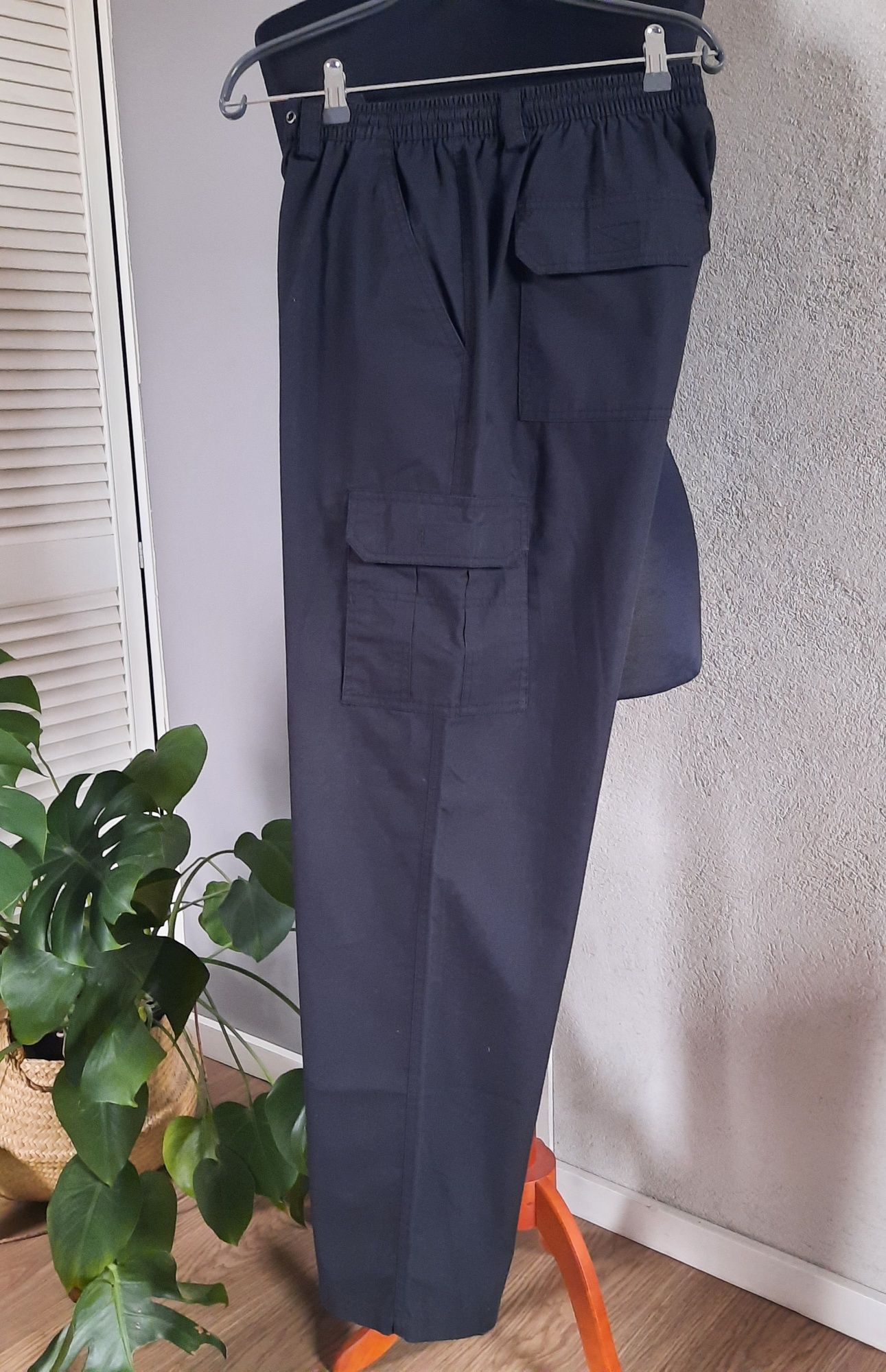 Spodnie bojówki BATY roz.46, XL