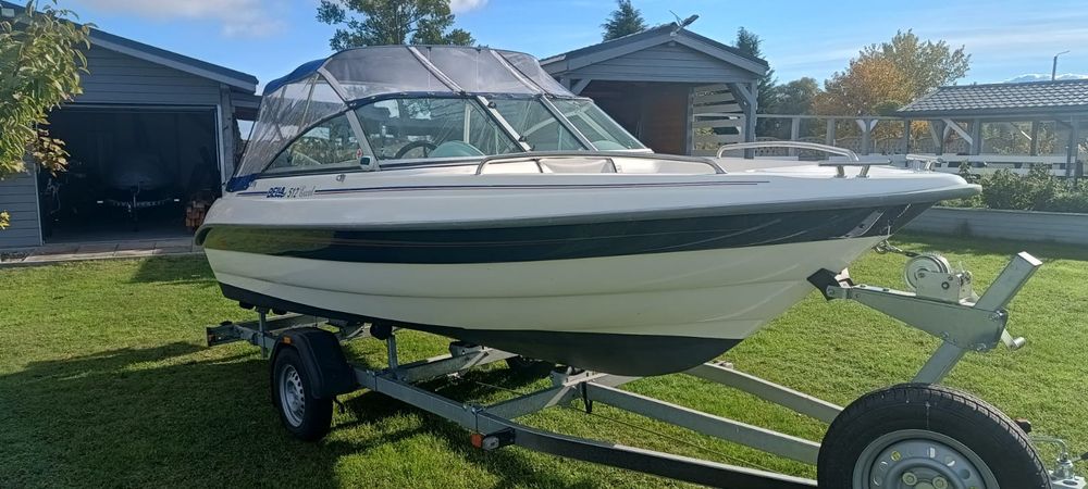Łódź motorowa BELLA 512 + EVINRUDE 75 E-TEC