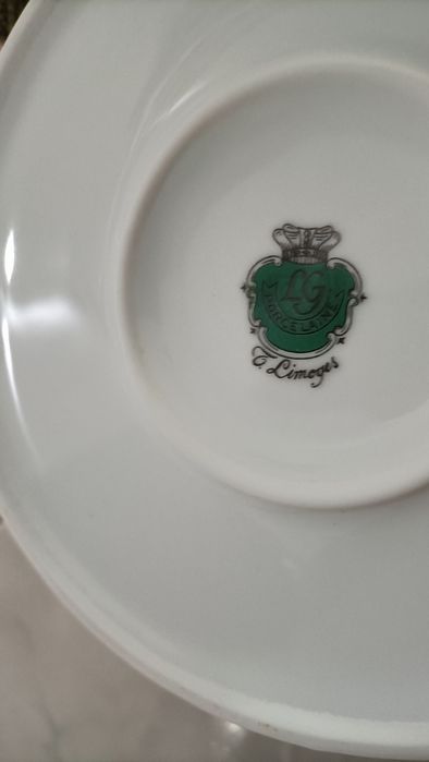 Loucas pintadas á mão,Limoges.