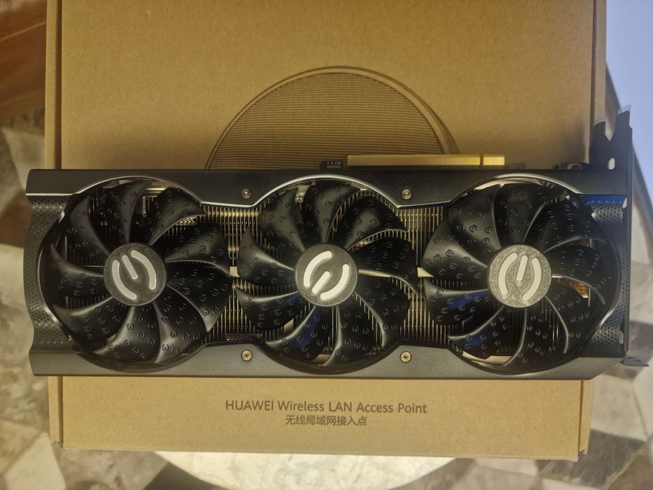 Placa Gráfica - EVGA GeForce RTX 3070 XC3 ULTRA GAMING - COMO NOVA