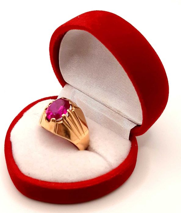 Złoty Sygnet damski z rubinem PR.585 W:7gr R.15 InterSKLEP