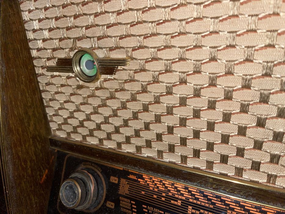 Radio Retro z gramofonem