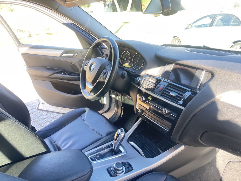 BMW X4 branco perola,caixa automatica e teto de abrir