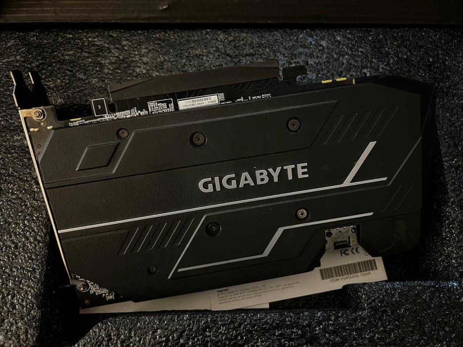 Видеокарта Gigabyte RTX 2060, 12gb