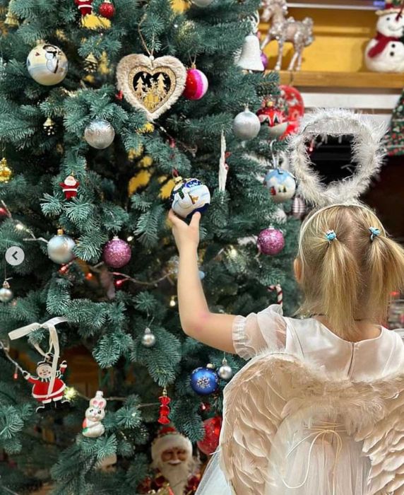 Елка искуственная литая. Ялинка штучна лита. Ялинка різдвяна. Смерека