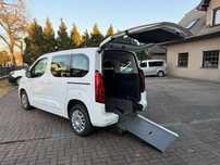 Opel Combo Combo do przewozu Niepełnosprawnych inwalida rampa Model 2021 PFRON